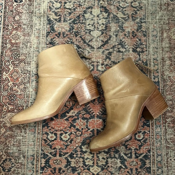 Nisolo Dari Boot - Picture 8 of 13